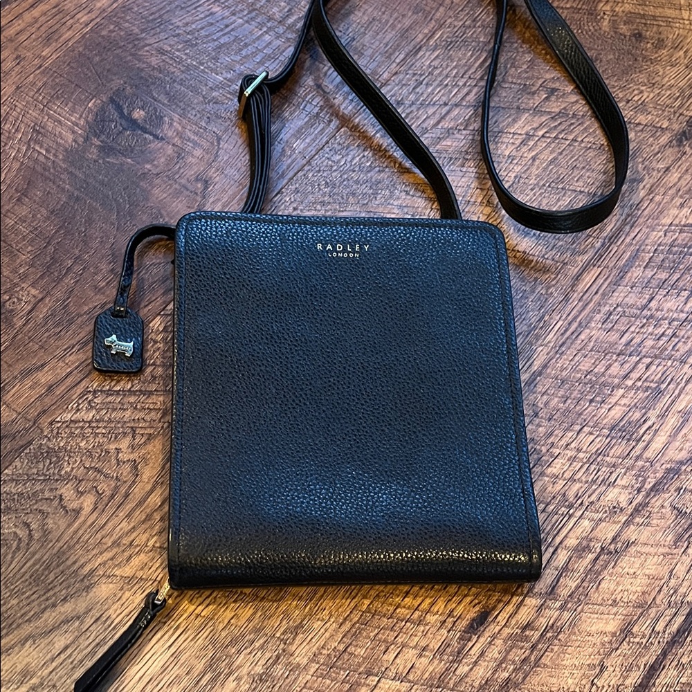 Radley London Black Leather Messenger Bag
